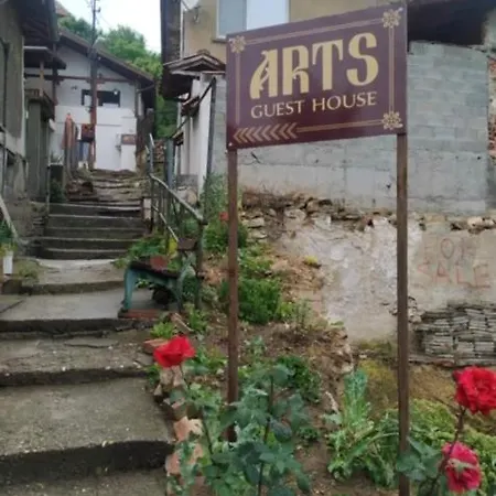 Arts - Beautiful For 8 Persons 大特尔诺沃