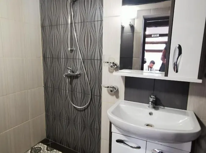 Arts - Beautiful For 8 Persons 4*