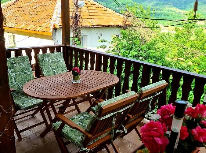 Arts - Beautiful For 8 Persons Veliko Tarnovo