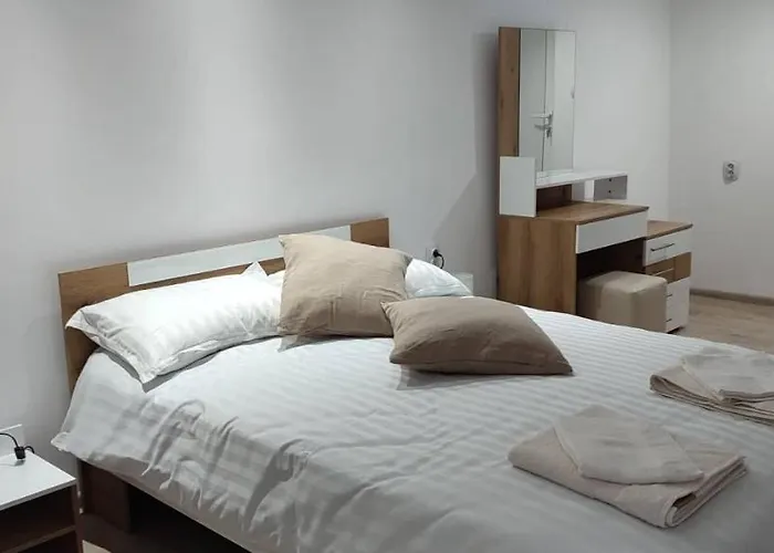 Arts - Beautiful For 8 Persons Veliko Tarnovo