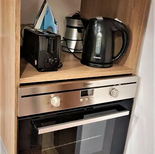 Arts - Beautiful For 8 Persons